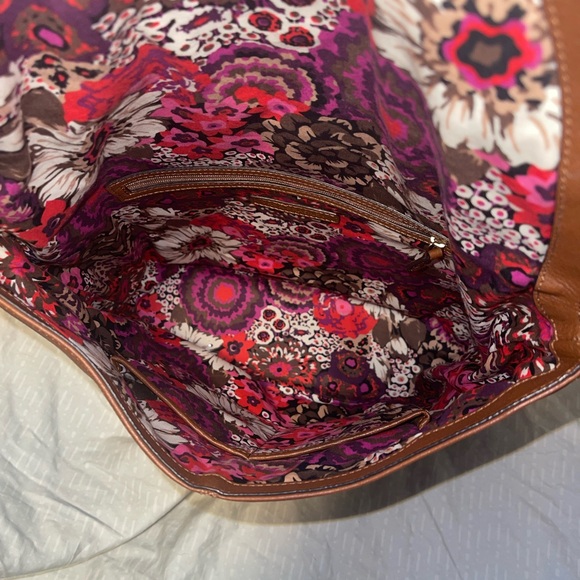 Vera Bradley Brown Leather Shoulder Bag with matching pouch. - Picture 6 of 7